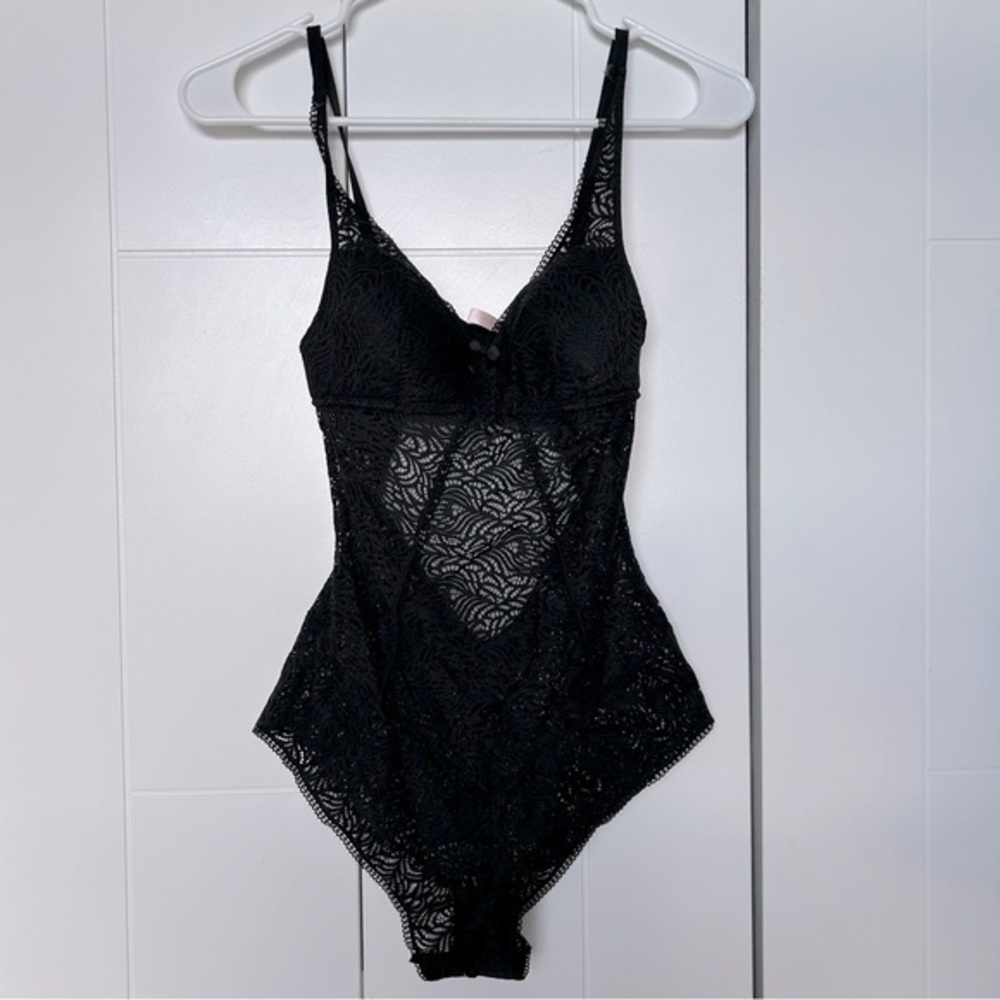 La Vie En Rose Lace Bodysuit